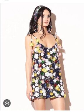 Meghan LA Black Floral Appliqué Mini Dress/S
